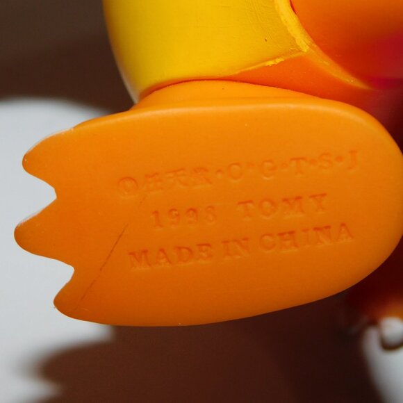 Vintage Retro 1998 TOMY Pokemon CHARIZARD 5" Action Figure Vinyl - Picture 8 of 8